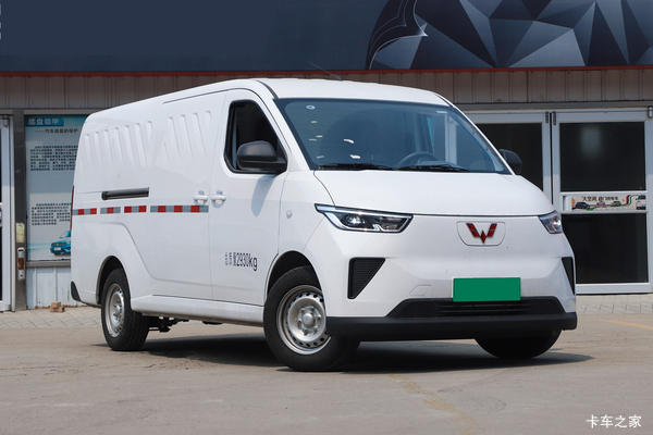 8月VAN车:五菱单月第一,江铃远程累计差815辆上汽通用五菱扬光纯电封闭厢货